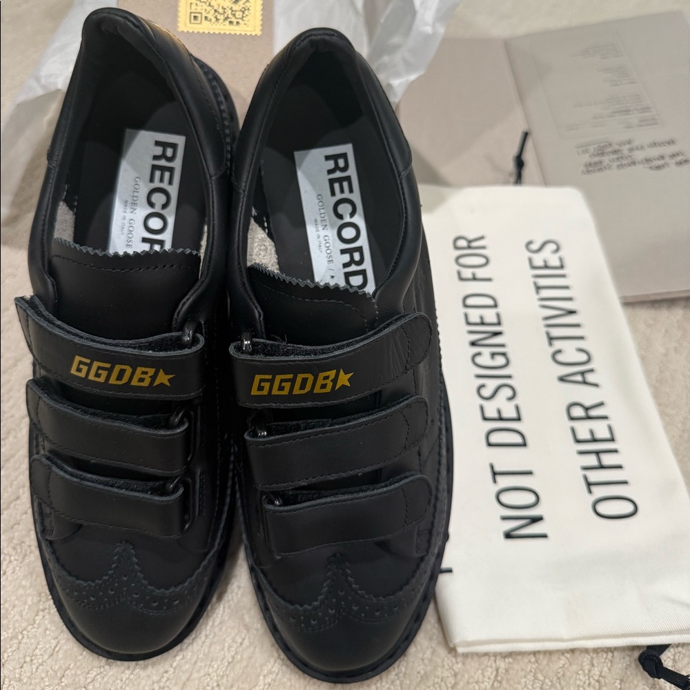 Golden Goose Women’s Record Style Velcro Sneakers NIB Sz EU 38 / US 8 in Black